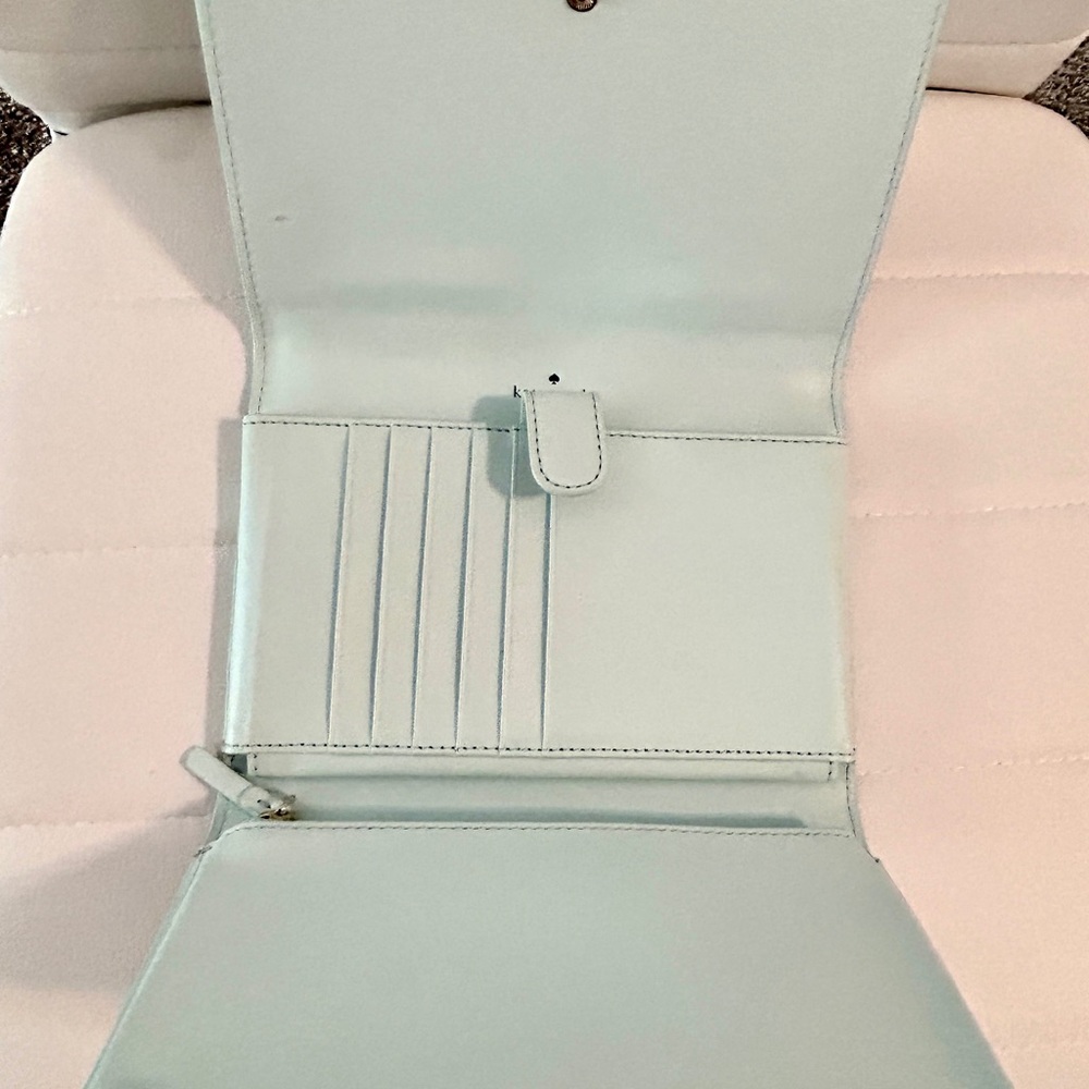 Kate Spade New Horizons Winni Convertible Wallet Without Strap - Picture 11 of 13